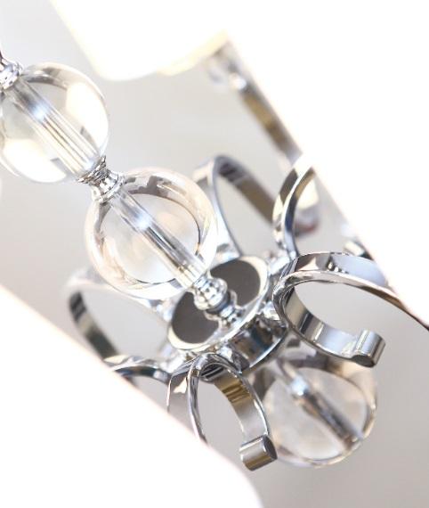 LAMPA WISZĄCA SCARLET klasyczna z białymi kloszami i szklanymi kryształami mała
