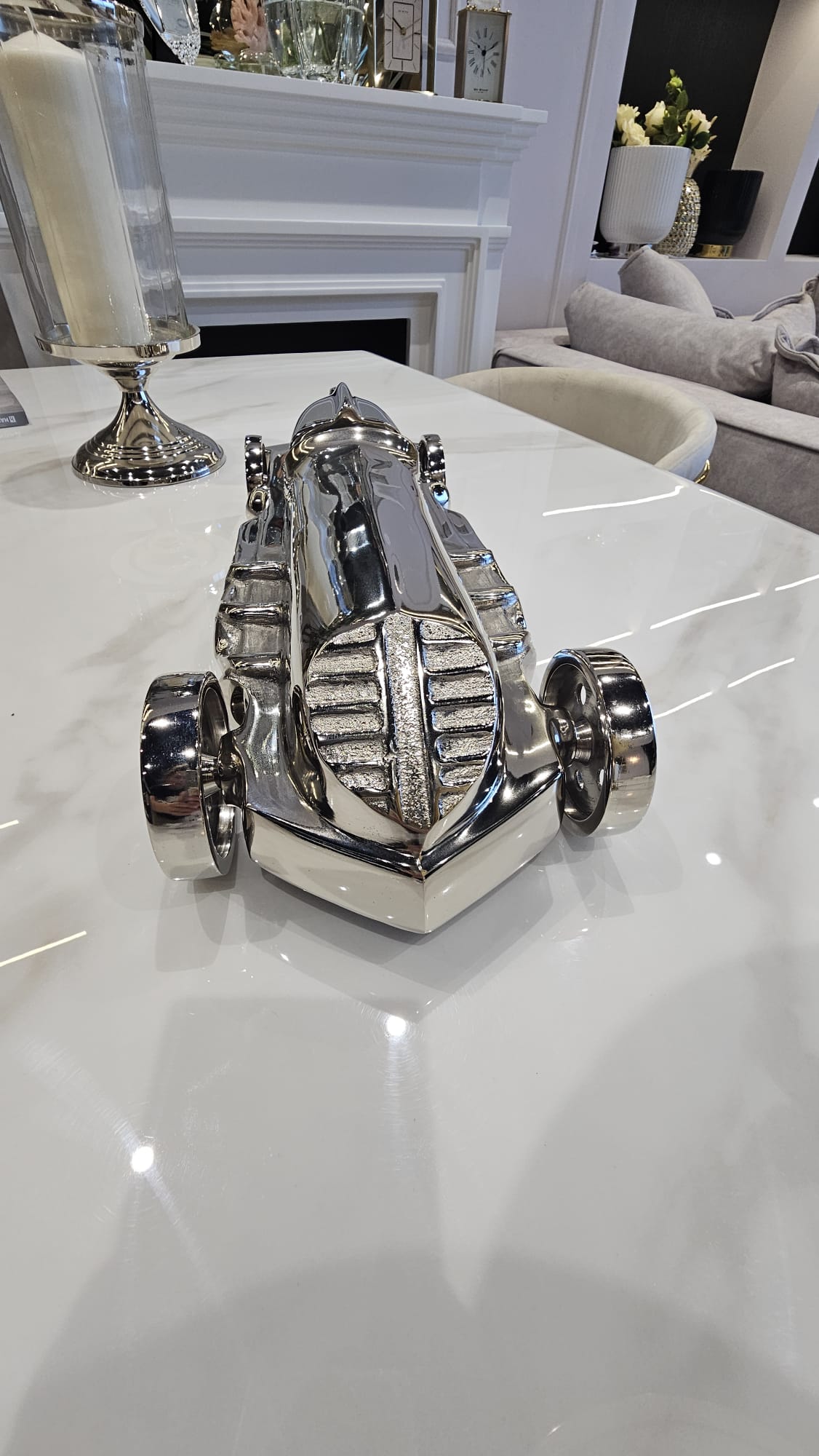 FIGURKA samochodu srebrna z niklu, piękne FIGURKA samochodu srebrna z niklu, piękne