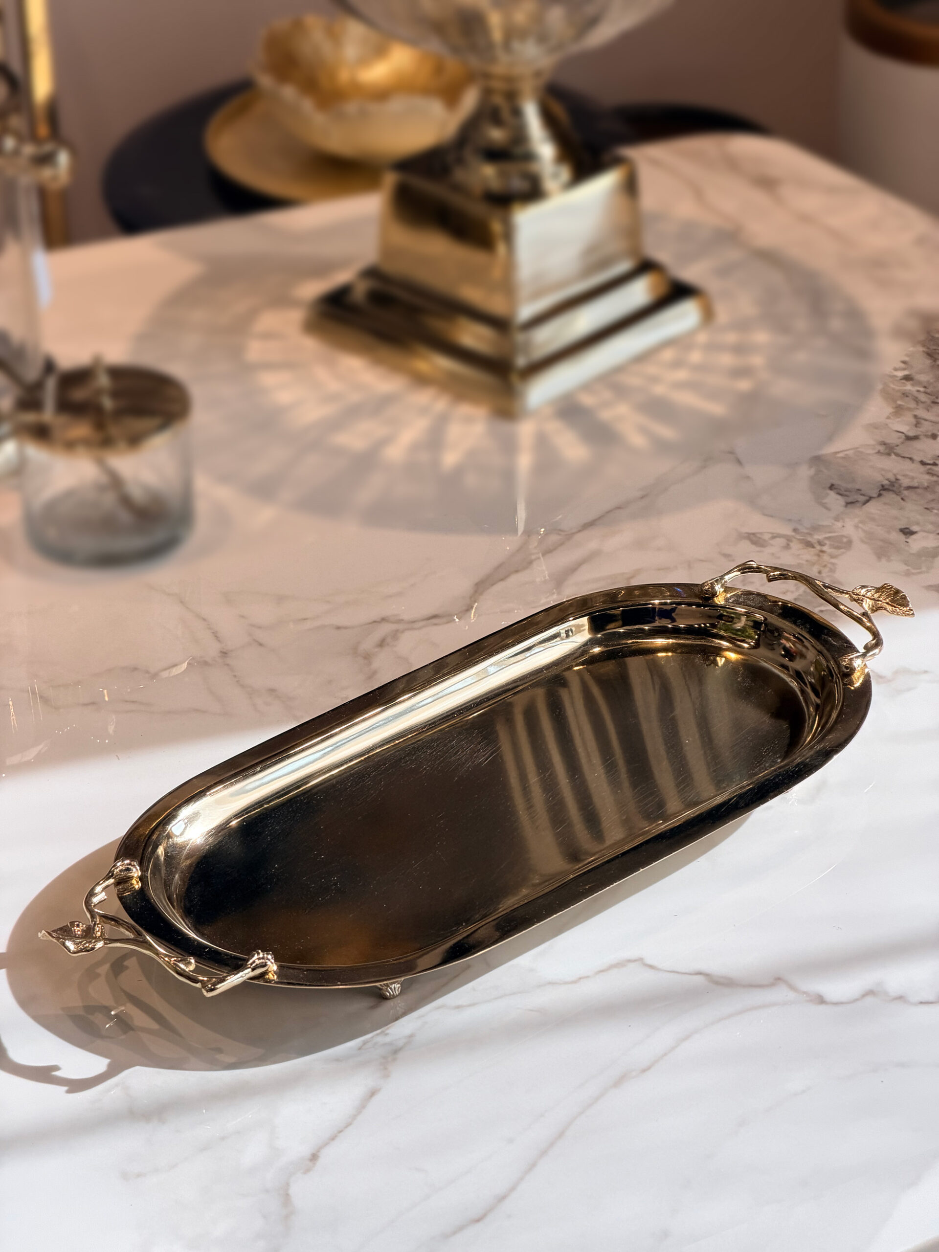 TACA metalowa złota podłużna klasyczna