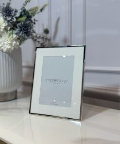 RAMKA NA ZDJĘCIA srebrna prostokątna 5x7