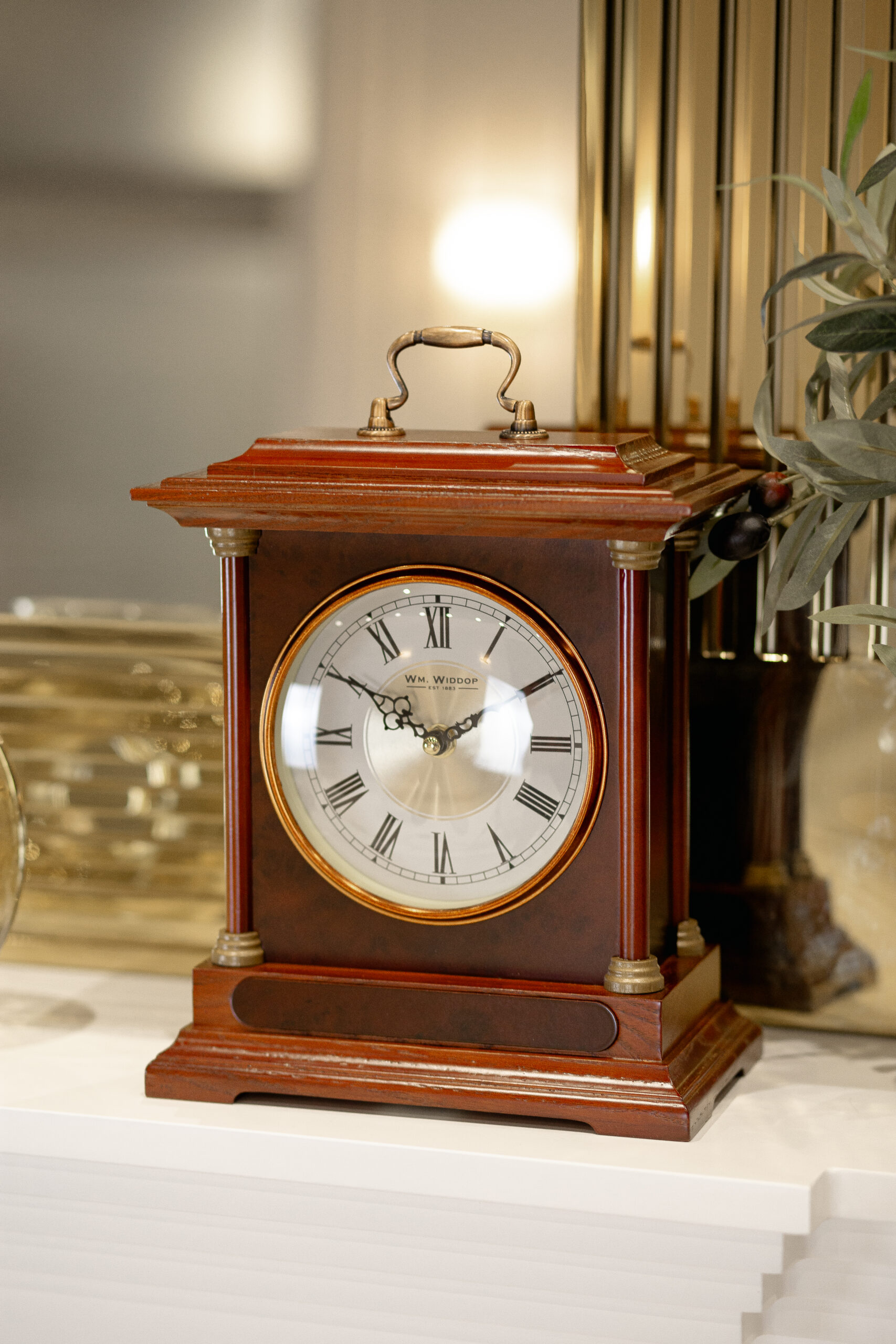 ZEGAR STOJĄCY drewniany z rączką klasyczny ZEGAR STOJĄCY drewniany z rączką klasyczny