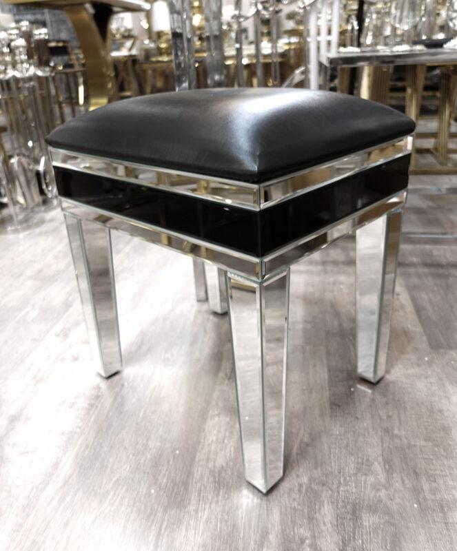 TABORET srebrne nogi czarne materiałowe siedzisko styl glamour 2 TABORET srebrne nogi czarne materiałowe siedzisko styl glamour 2