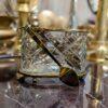 COOLER szklany owalny ze złotymi elementami i szczypcami glamour