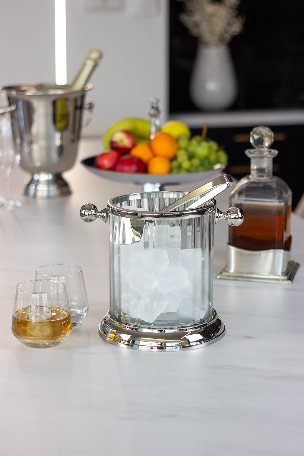 COOLER szklany ze srebrnymi elementami glamour COOLER szklany ze srebrnymi elementami glamour