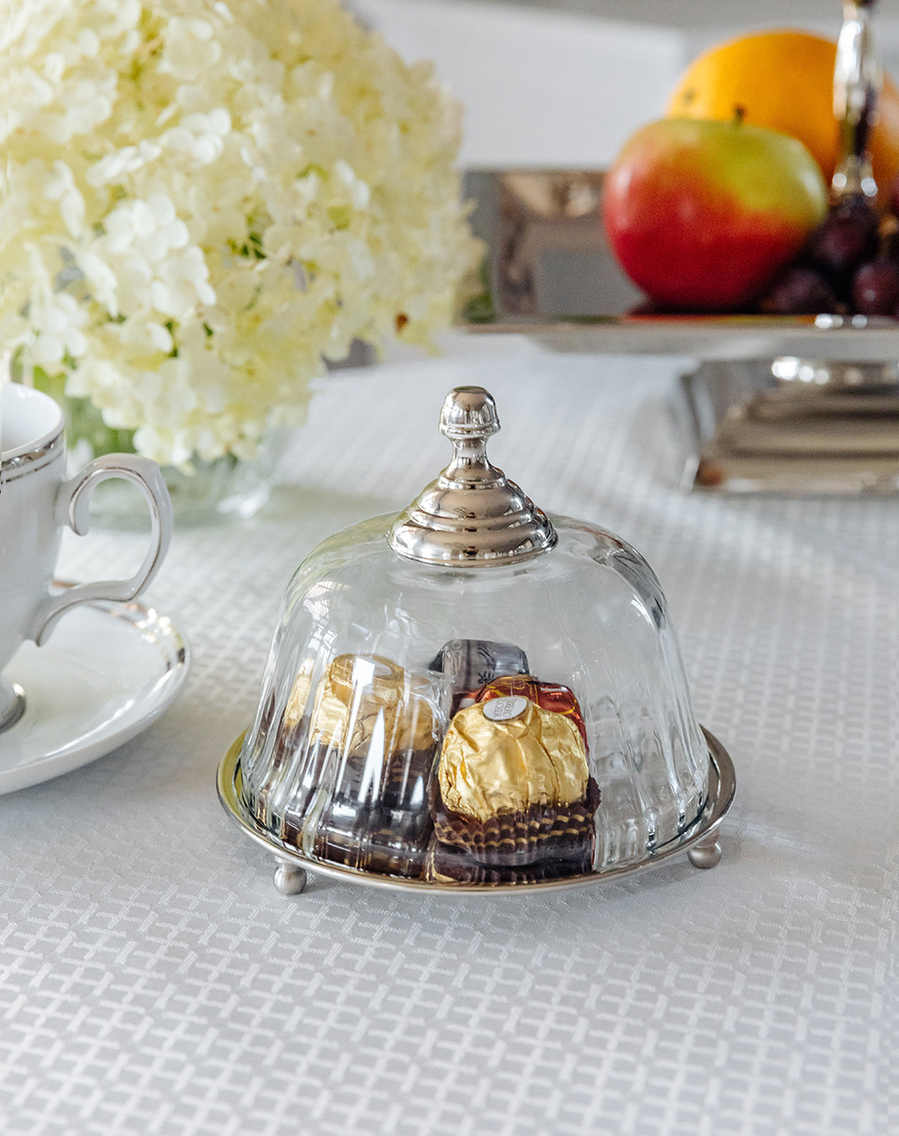 PATERA srebrna ze szklaną osłonką klasyczna, mała, piekna PATERA srebrna ze szklaną osłonką klasyczna, mała, piekna