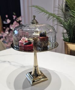 PATERA złota na nóżce ze szklaną osłonką klasyczna, ekskluzywna