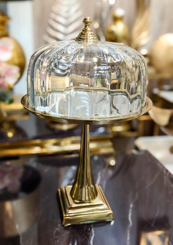 PATERA złota na nóżce ze szklaną osłonką klasyczna2