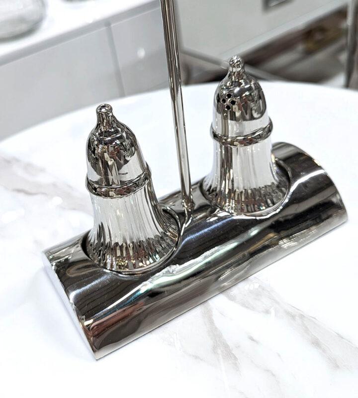 SOLNICZKA I PIEPRZNICZKA zestaw na stojaku srebrny klasyczny 4 SOLNICZKA I PIEPRZNICZKA zestaw na stojaku srebrny klasyczny 4