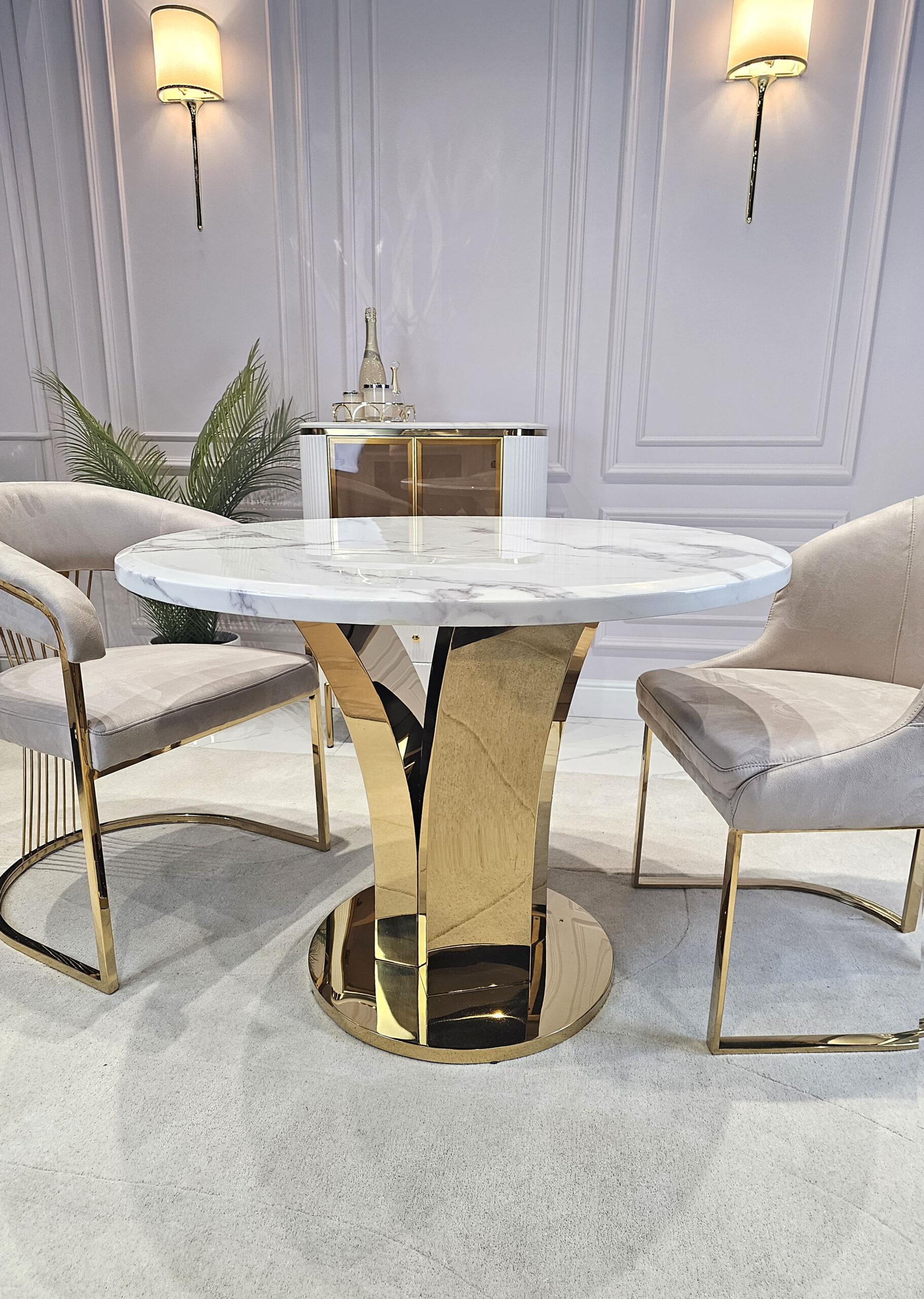 STOL-zloty-okragly-do-jadalni-unikatowy