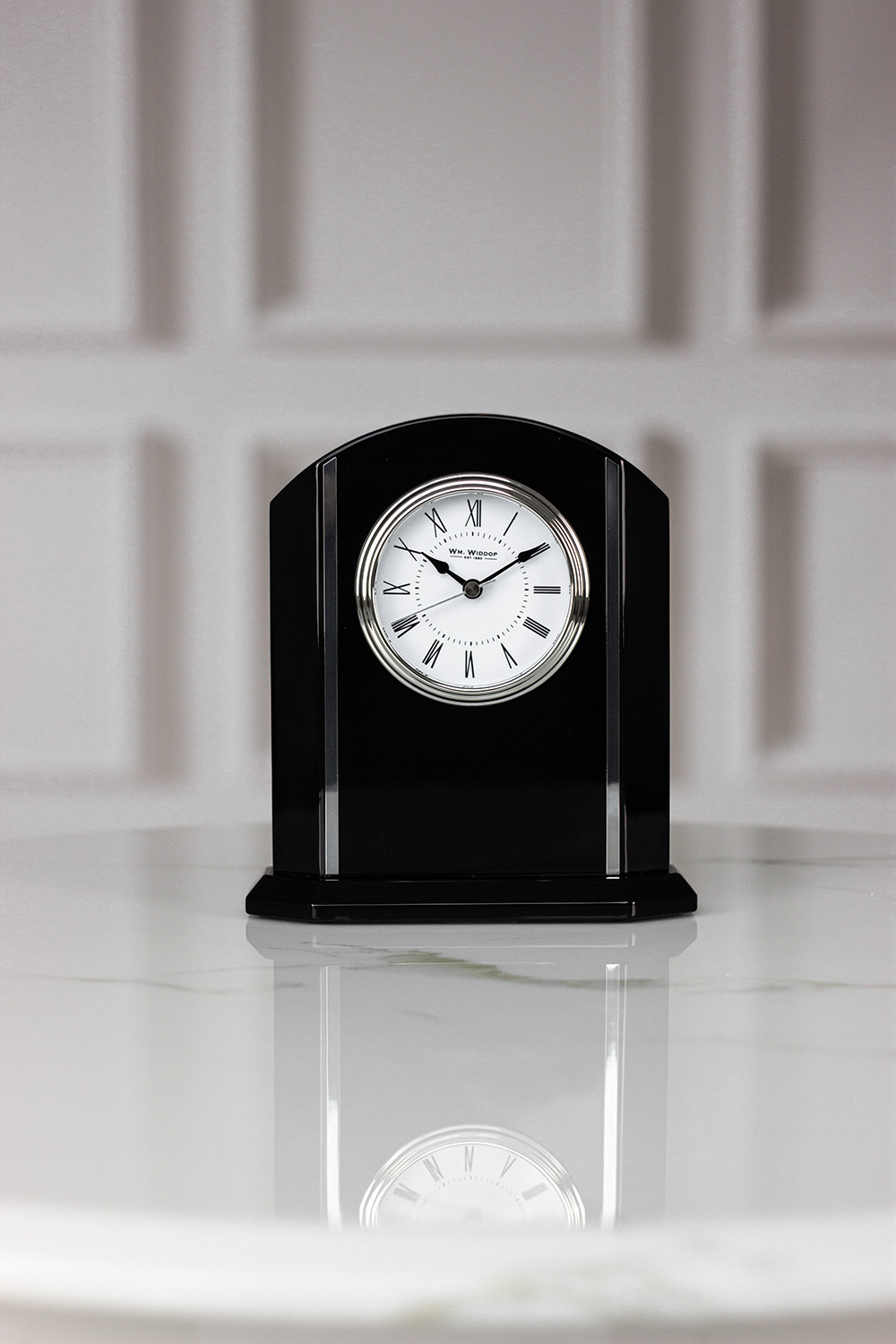 ZEGAR STOJĄCY kominkowy z drewna fortepianowego i szkła, czarny, wyjątkowy