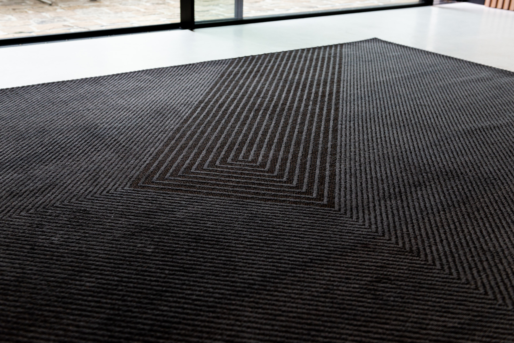 DYWAN Nihon, czarny, nowoczesny, geometryczny wzór, premium, glamour DYWAN Nihon, czarny, nowoczesny, geometryczny wzór, premium, glamour