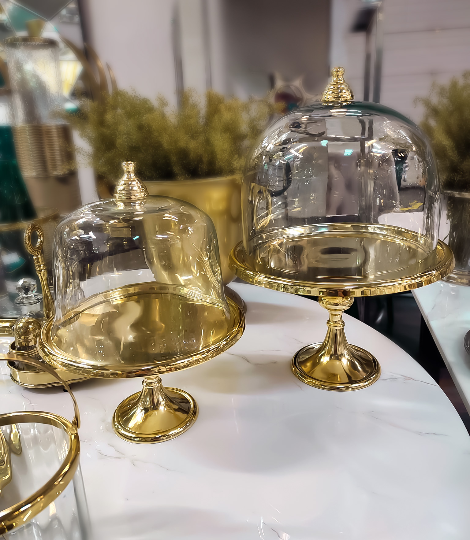 PATERA złota, na nóżce, szklana osłonka, styl klasyczny, zestaw, piękny PATERA złota, na nóżce, szklana osłonka, styl klasyczny, zestaw, piękny