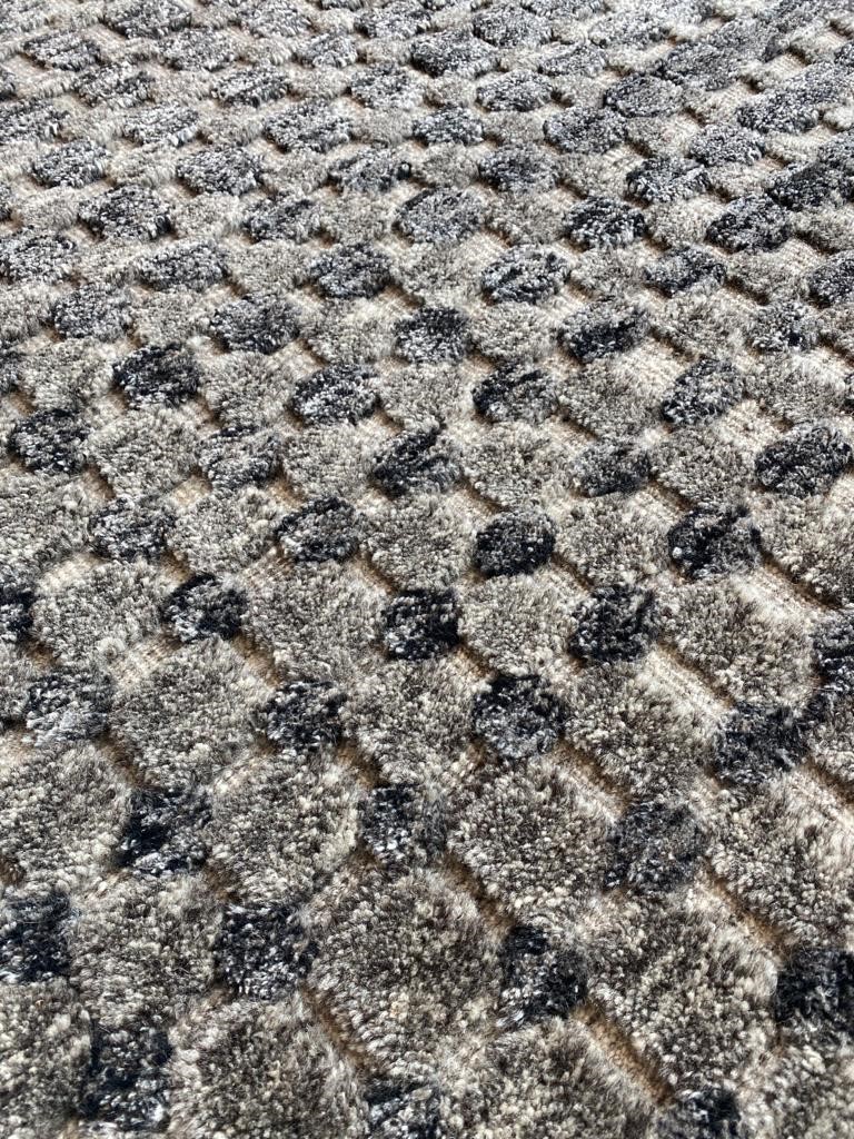 DYWAN Landscape Cliff Charcoal szary, nowoczesny, tkany ręcznie, piękny