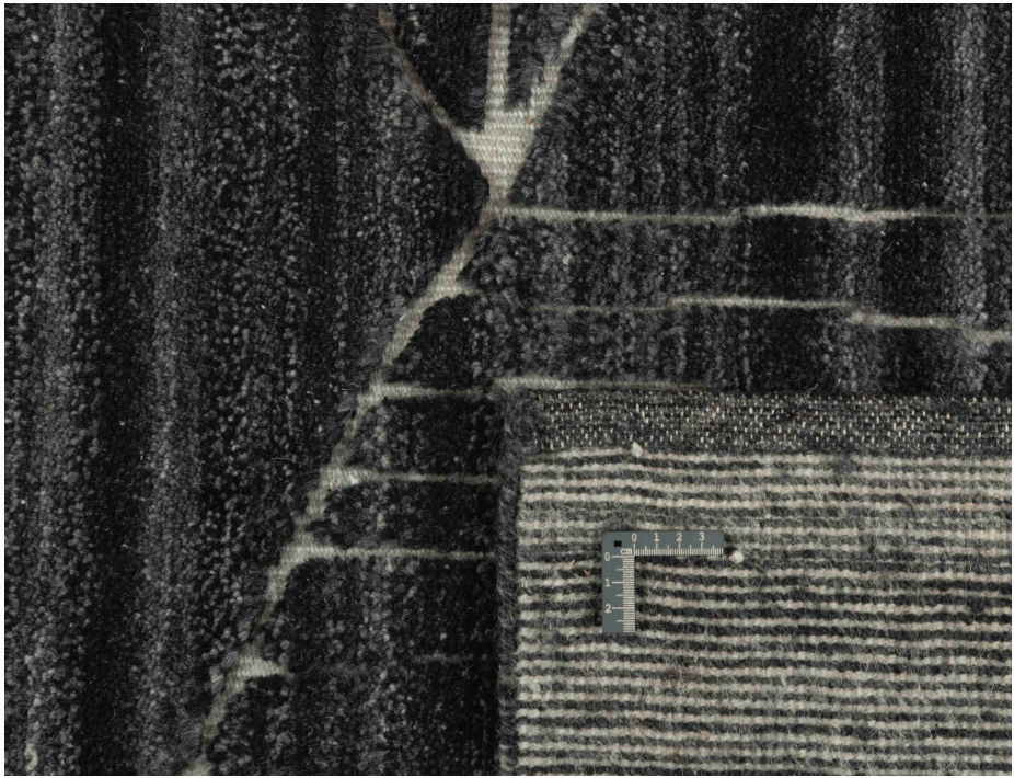 DYWAN Landscape Fields Charcoal czarny, nowoczesny, tkany ręcznie, do salonu