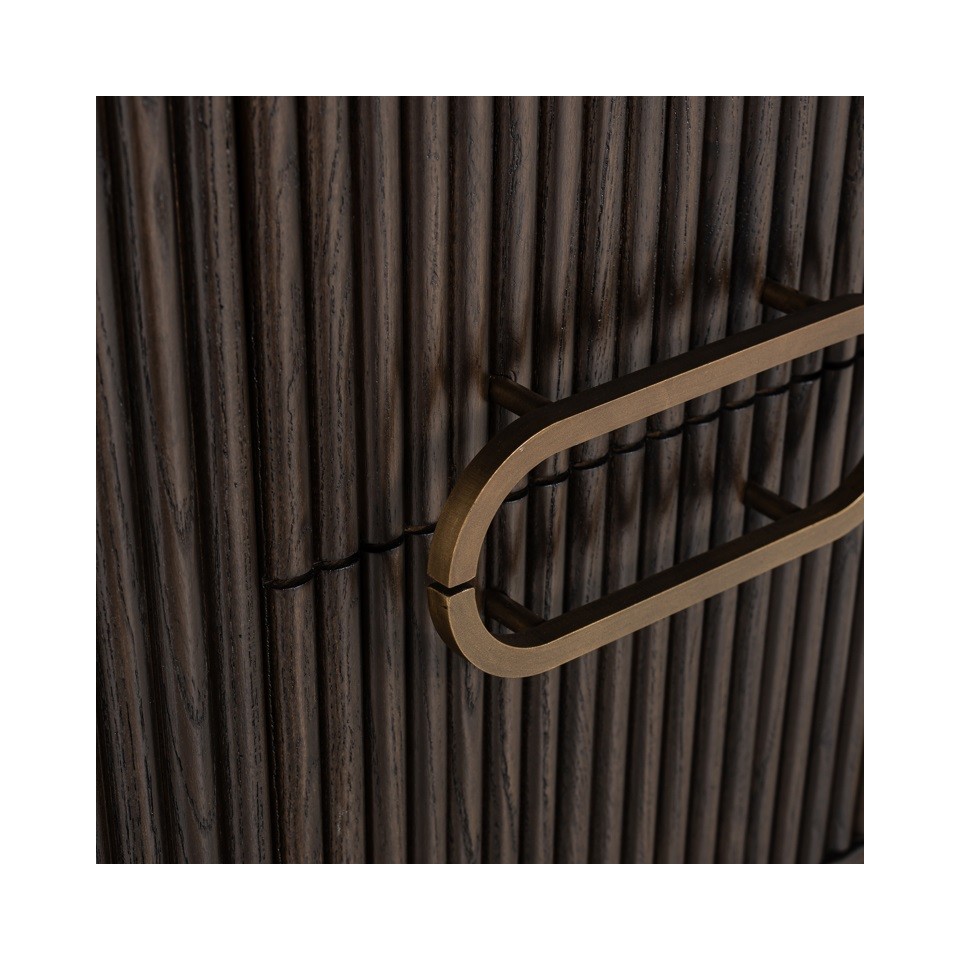 SZAFKA NOCNA Luxor z drewna dębowego, prążkowany wzór, złote detale, klasyczna, elegancka