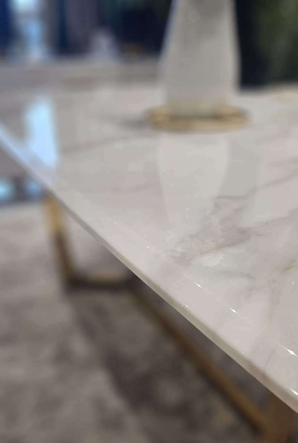 STÓŁ prostokątny Winston, biały, marmurowy blat, złote nogi, styl glamour, premium