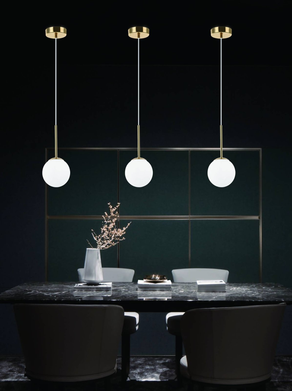 LAMPA WISZĄCA Bao I Gold jednopunktowa, białe szkło, złoty detal, piękna