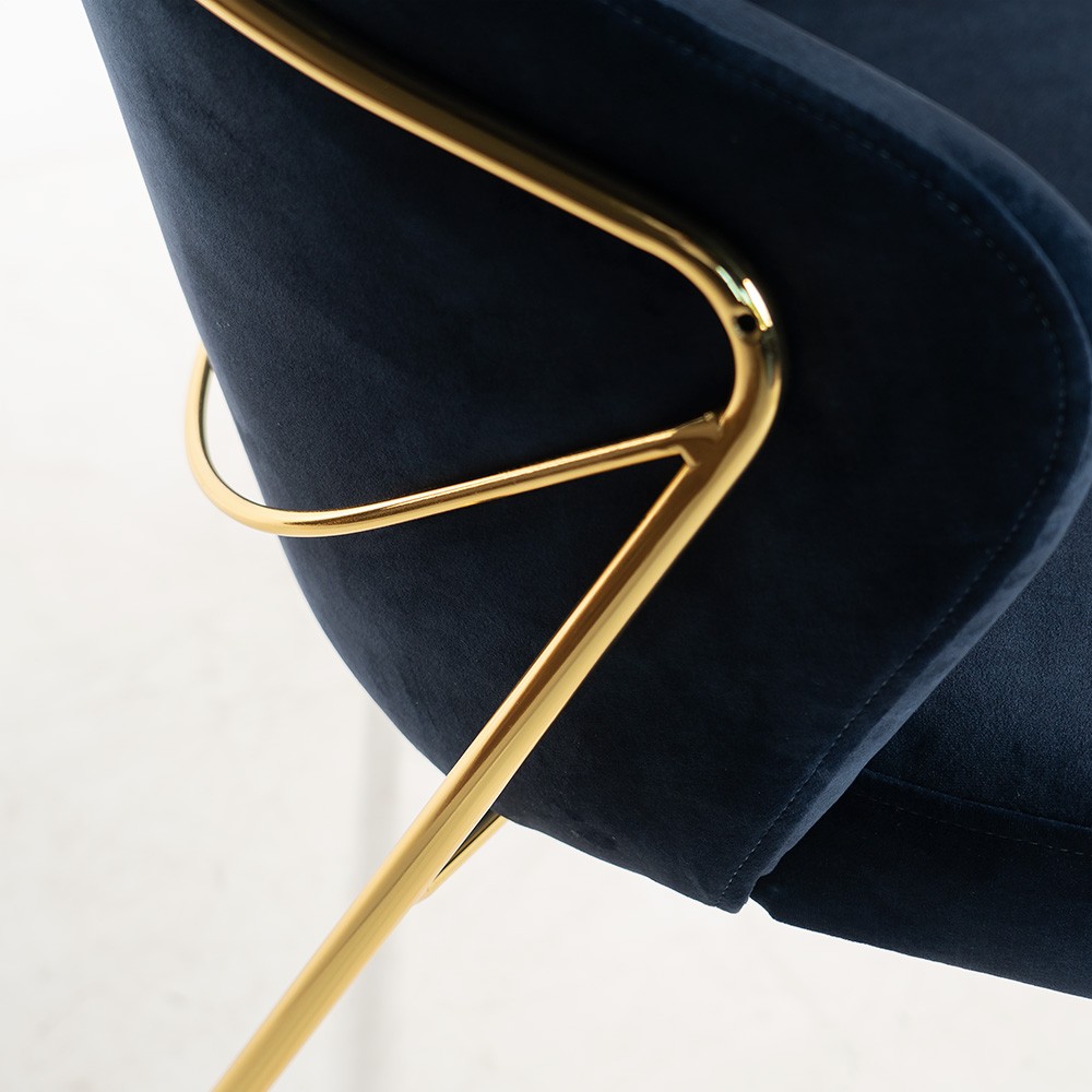 KRZESŁO Tommy granatowe siedzisko, złote nogi, eleganckie, glamour KRZESŁO Tommy granatowe siedzisko, złote nogi, eleganckie, glamour