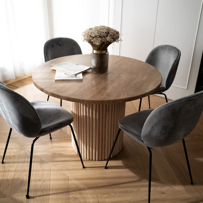 STÓŁ jadalniany okrągły, drewniana podstawa, trawertynowy blat STÓŁ jadalniany okrągły, drewniana podstawa, trawertynowy blat