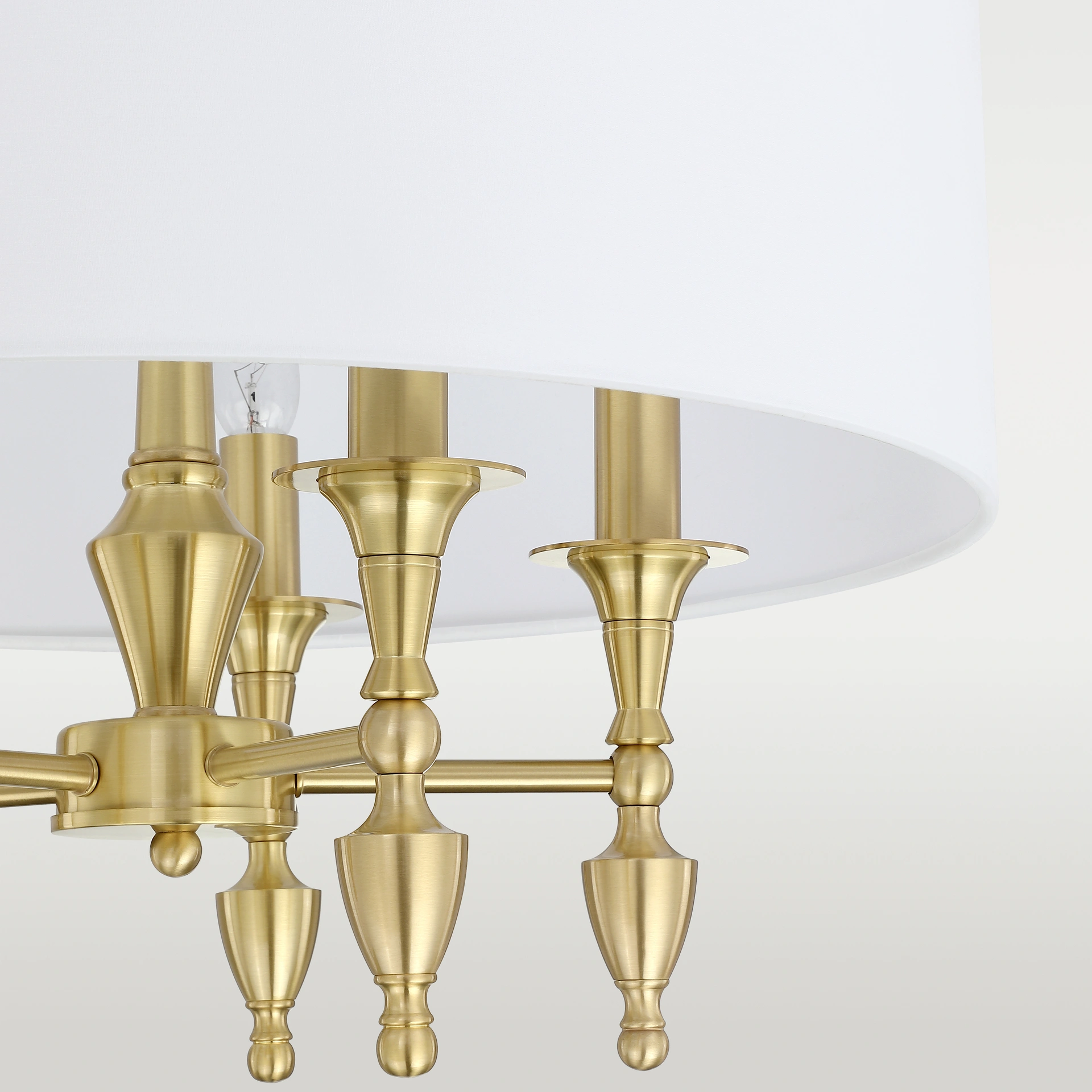 LAMPA WISZĄCA Austin mosiężne wykończenie, okrągły abażur, klasyczna, wyjątkowa