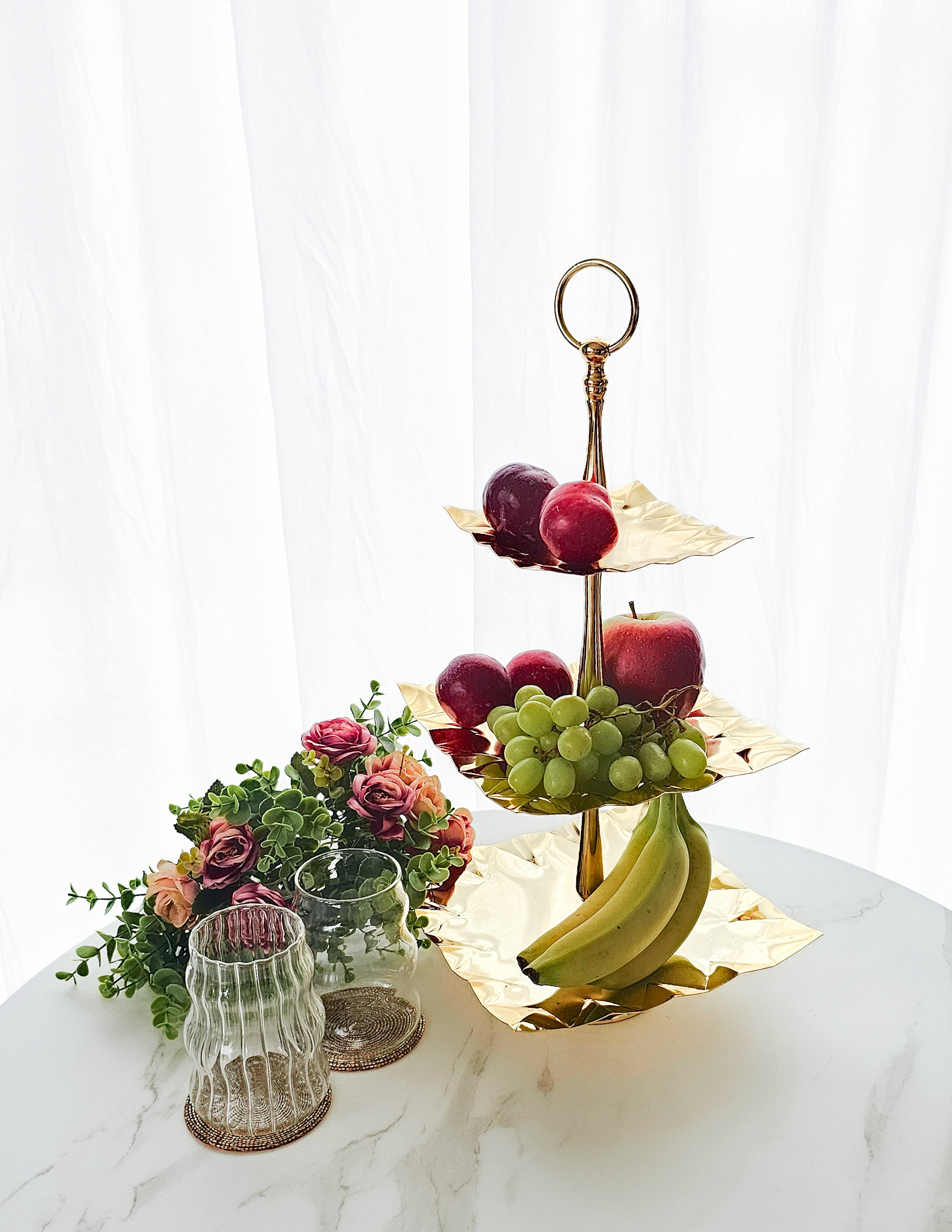 PATERA złota, metalowa, trzypiętrowa, dekoracyjne wykończenie, styl glamour, wyjątkowa PATERA złota, metalowa, trzypiętrowa, dekoracyjne wykończenie, styl glamour, wyjątkowa