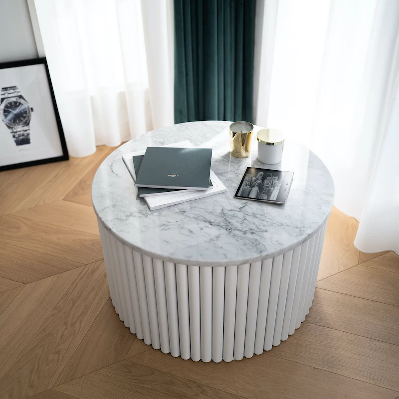 STOLIK KAWOWY biały, ryflowana podstawa, marmurowy blat, okrągły, piękny