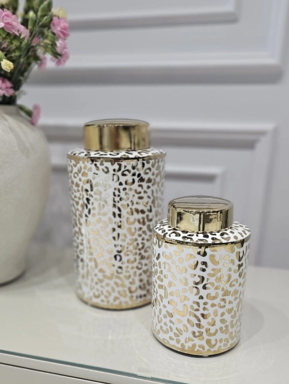 WAZON ceramiczny, okrągły, biało-zloty nowoczesny wzór, dekoracyjny, ekskluzywny