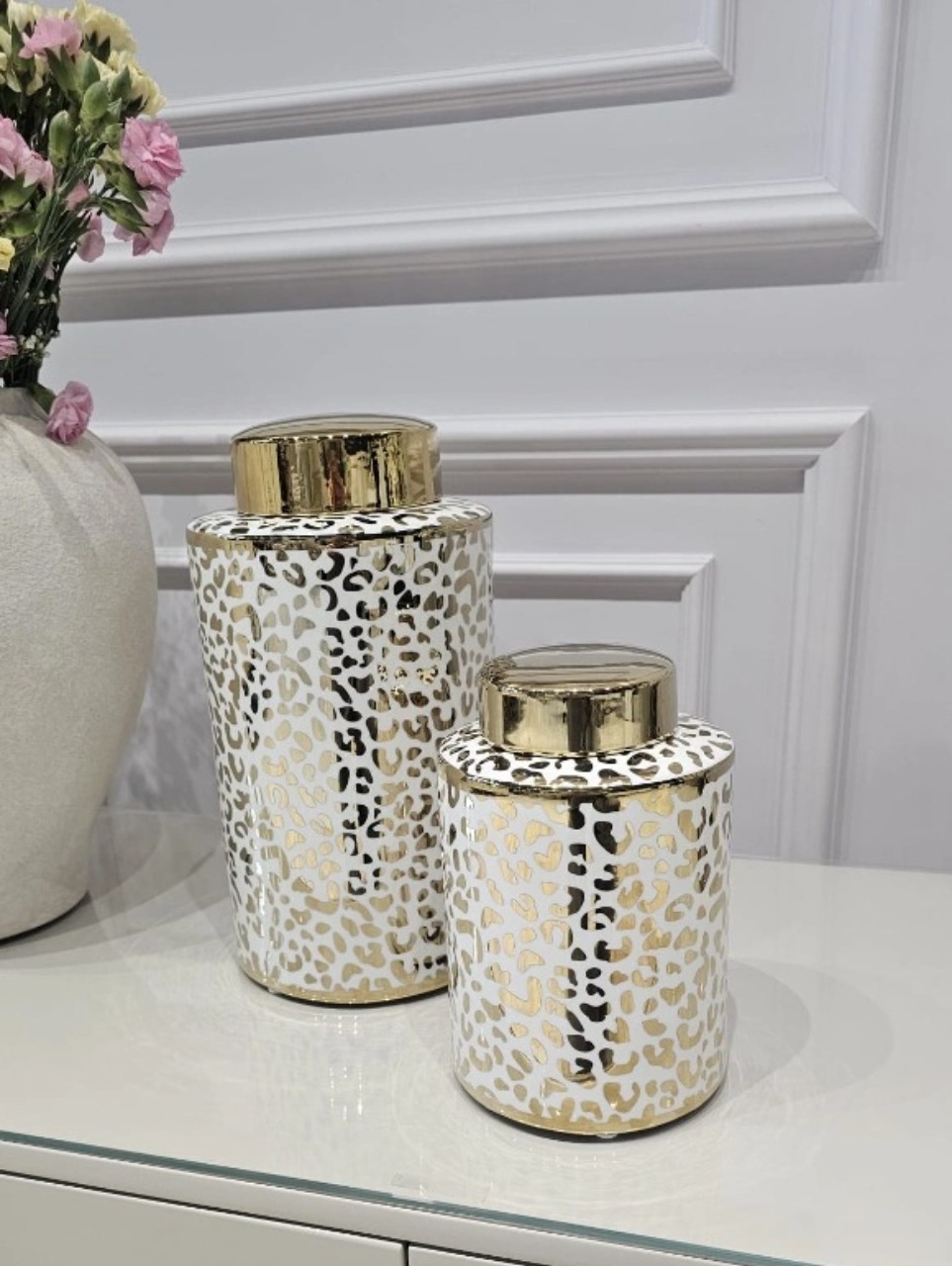 WAZON ceramiczny, okrągły, biało-zloty nowoczesny wzór, dekoracyjny