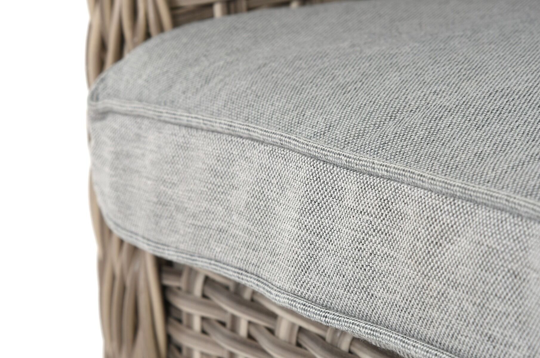 FOTEL OBIADOWY z beżowego ekorattanu, szara poduszka, klasyczny, zestaw ogrodowy OM009-8