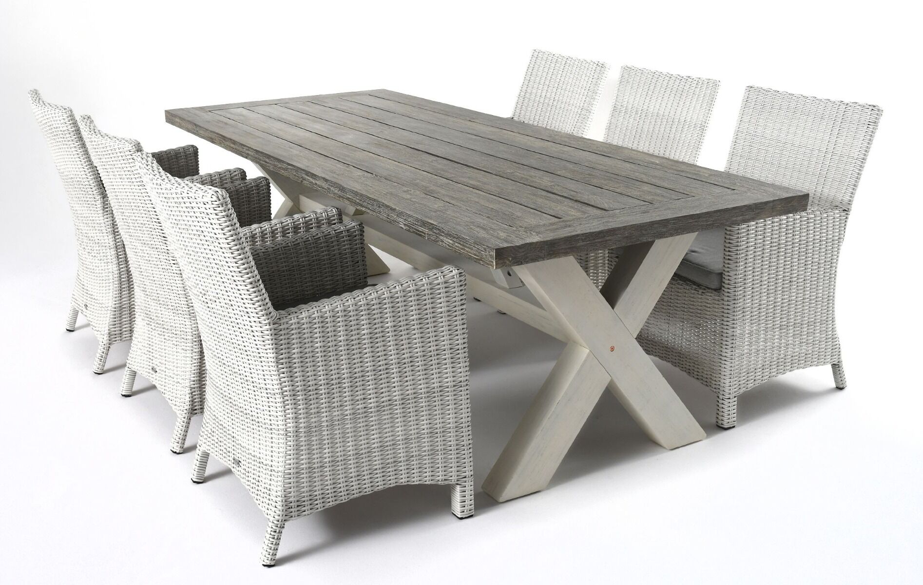 FOTEL OGRODOWY z technorattanu, białe wykończenie, klasyczny styl, zestaw ogrodowy OM008, ekskluzywny