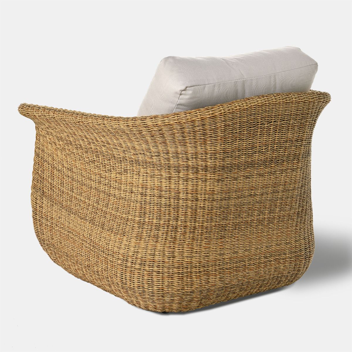 FOTEL OGRODOWY z technorattanu, poduszki sunproof, obłe kształty, zestaw ogrodowy OM004, wyjątkowy