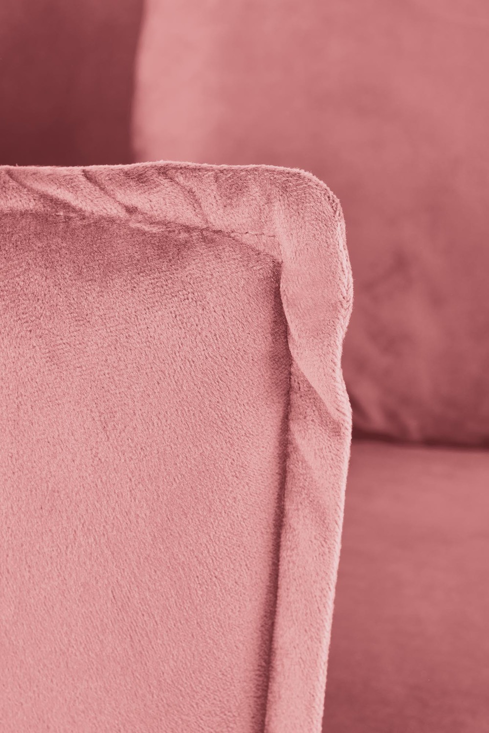FOTEL wypoczynkowy z pluszowego velvetu, złote nogi, styl glamour, rózowy, do salonu FOTEL wypoczynkowy z pluszowego velvetu, złote nogi, styl glamour, rózowy, do salonu