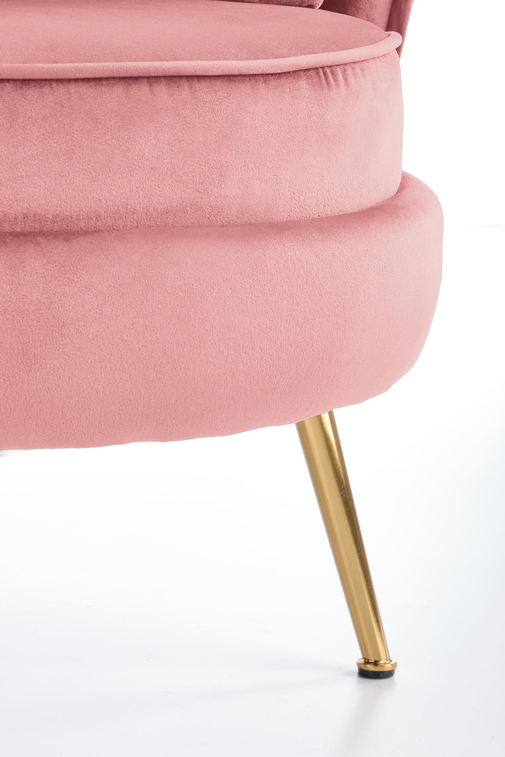 FOTEL wypoczynkowy z pluszowego velvetu, złote nogi, styl glamour, rózowy, do sypialni FOTEL wypoczynkowy z pluszowego velvetu, złote nogi, styl glamour, rózowy, do sypialni