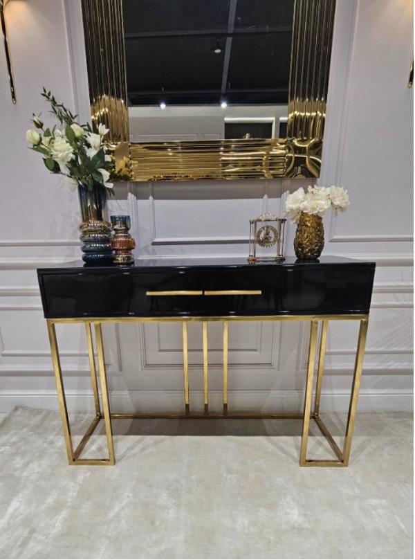 KONSOLA Naomi z dwiema szufladami, czarny połyskujący blat, złoty stelaż, styl glamour 120 cm