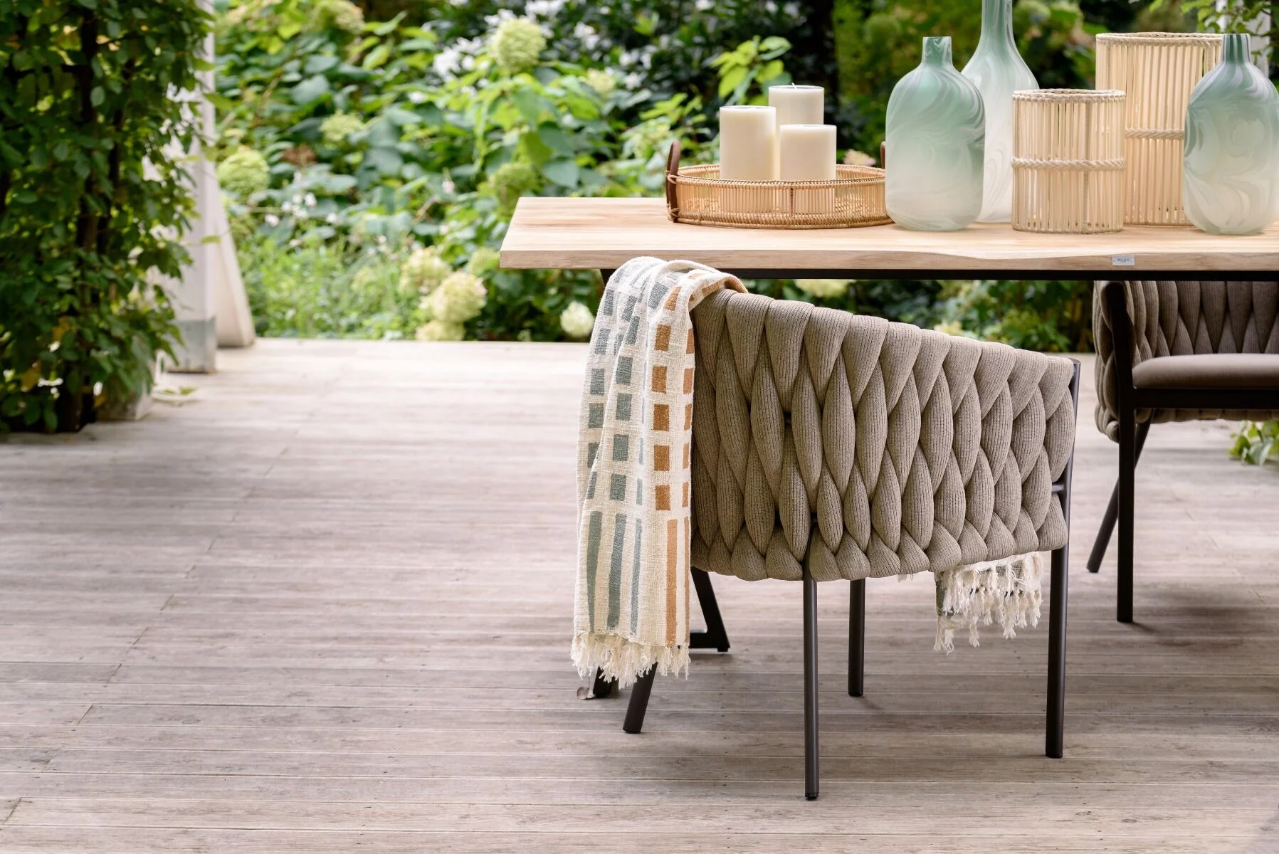 KRZESŁO OGRODOWE antracytowy stelaż, tkanina taupe, nowoczesny styl, zestaw ogrodowy OM005-7