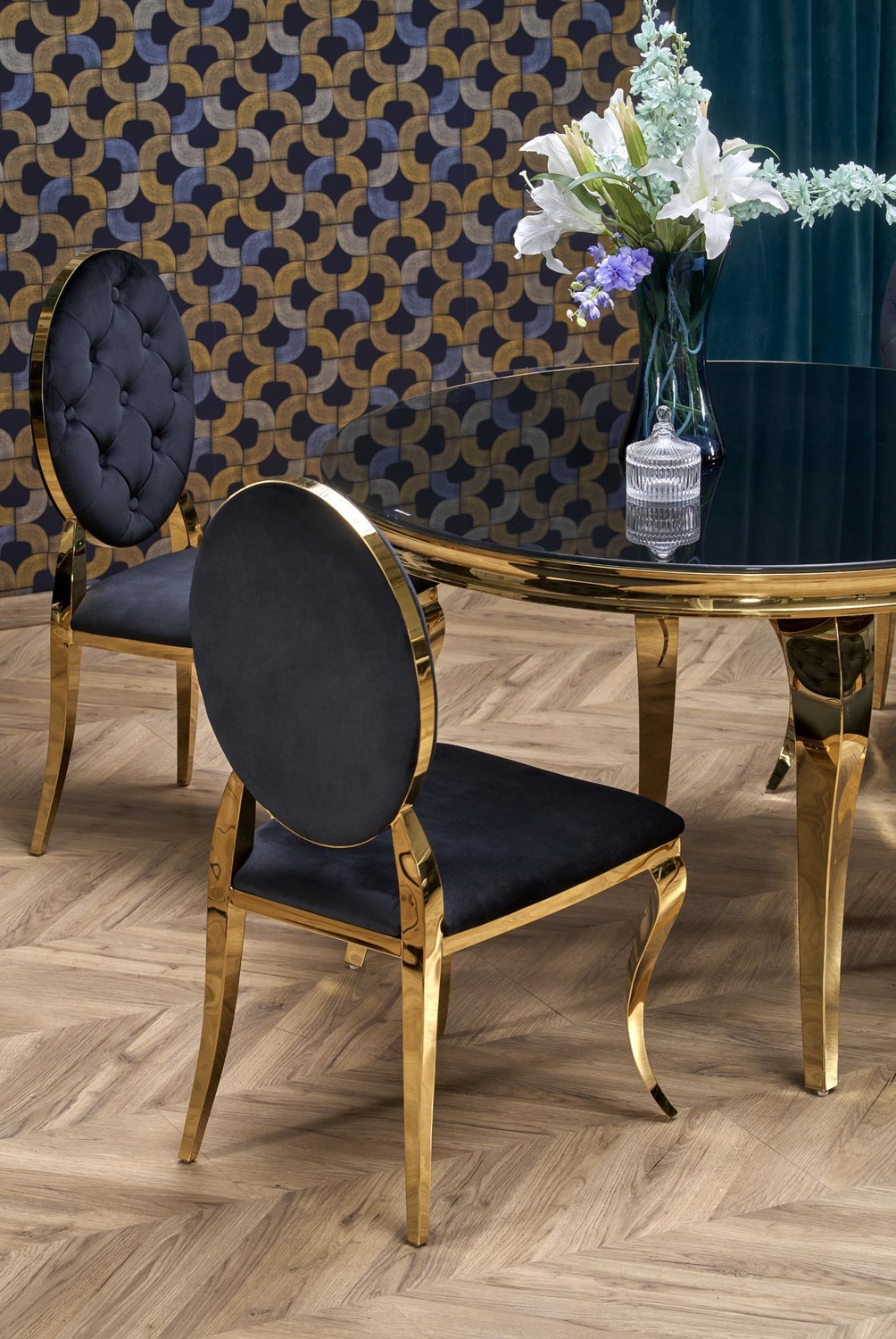 KRZESŁO w stylu glamour, złote metalowi nogi, czarna velvetowa tapicerka-7 KRZESŁO w stylu glamour, złote metalowi nogi, czarna velvetowa tapicerka-7