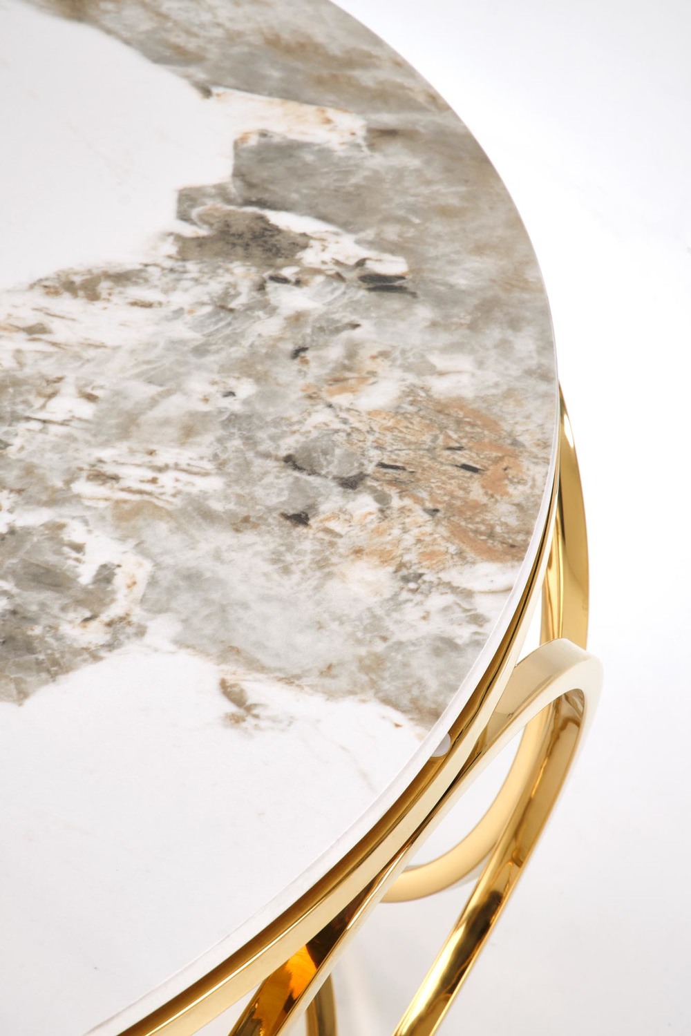 ŁAWA KAWOWA okrągła, złoty stelaż, biały blat ze spieku kamiennego, glamour, wysoka jakość ŁAWA KAWOWA okrągła, złoty stelaż, biały blat ze spieku kamiennego, glamour, wysoka jakość