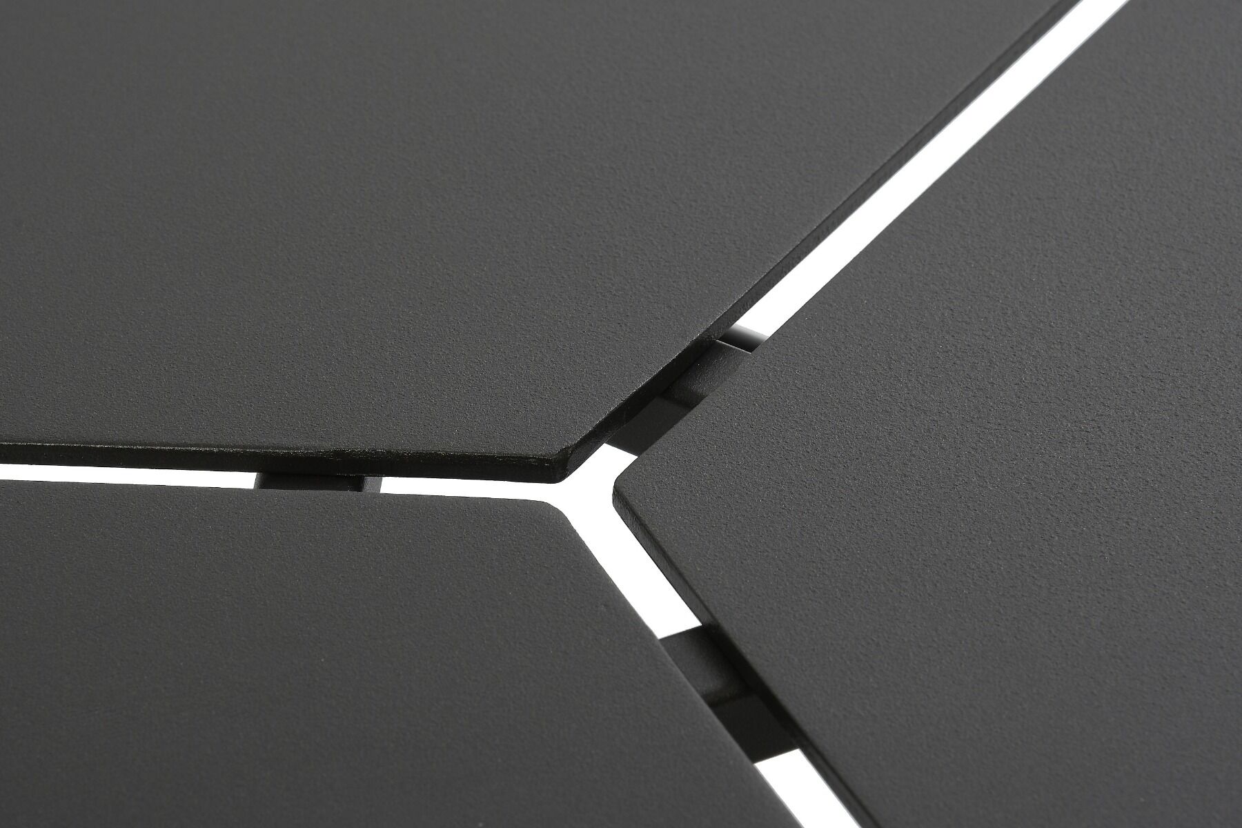 OGRODOWY STOLIK KAWOWY okrągły na trzech nóżkach, aluminiowy, nowoczesny, zestaw ogrodowy OM005, najwyższa jakość