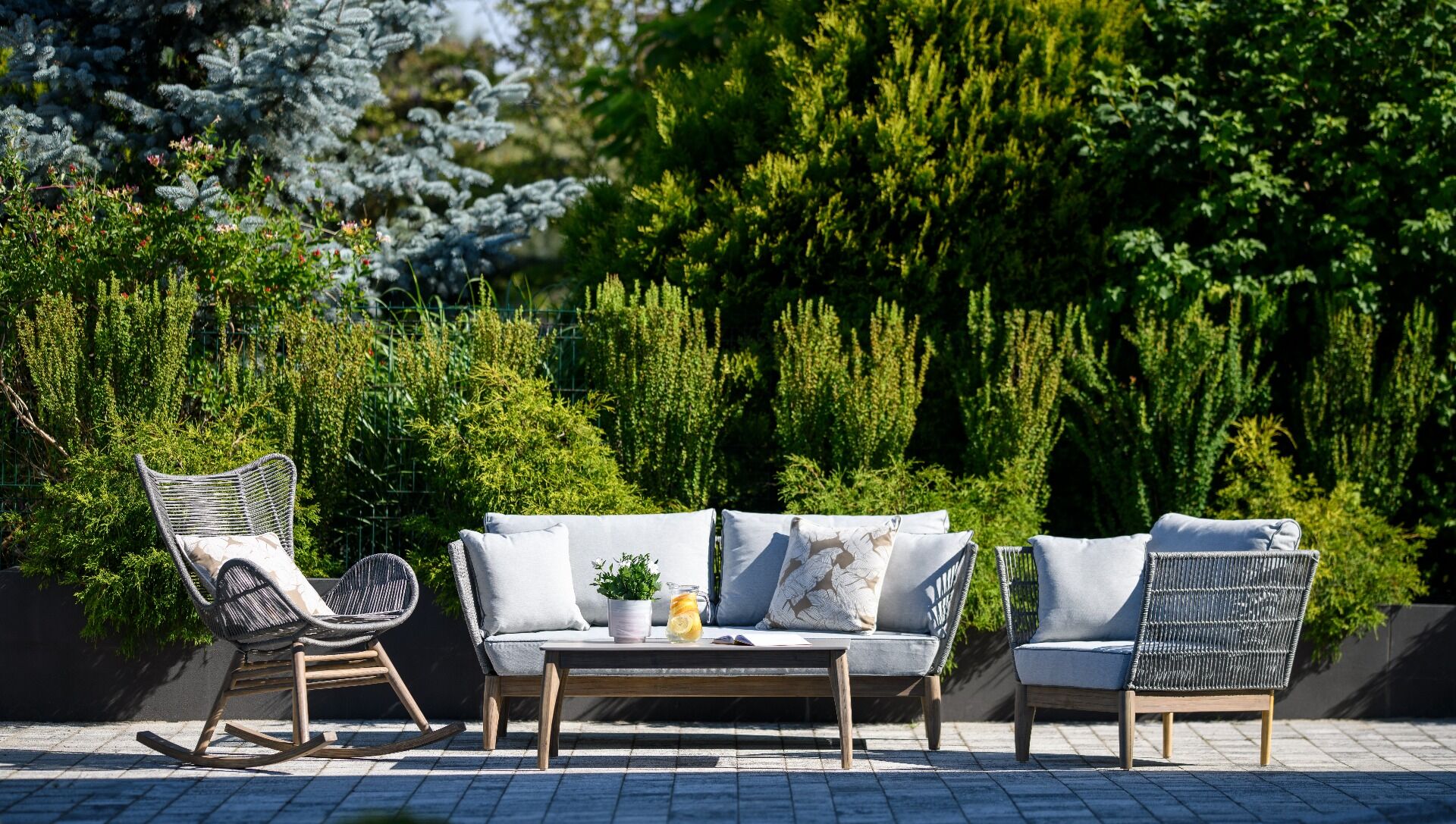 SOFA OGRODOWA 3 osobowa, drewniany stelaż, szary sznurek, styl boho, zestaw ogrodowy OM003 SOFA OGRODOWA 3 osobowa, drewniany stelaż, szary sznurek, styl boho, zestaw ogrodowy OM003