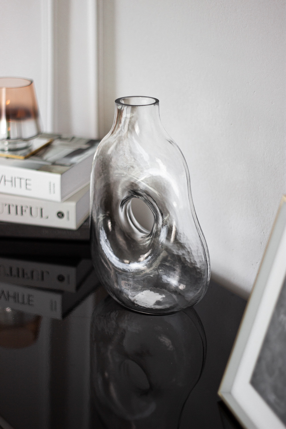 WAZON szklany, ręcznie robiony, transparentny, abstrakcyjny kształt, designerski WAZON szklany, ręcznie robiony, transparentny, abstrakcyjny kształt, designerski