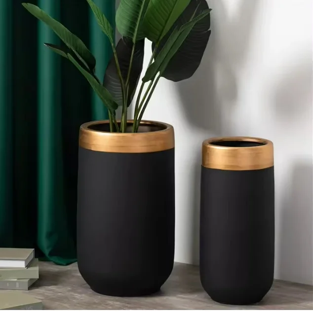 ZESTAW 2 DONIC czarne ze złotym detalem z ceramiki mrozoodpornej, glamour ZESTAW 2 DONIC czarne ze złotym detalem z ceramiki mrozoodpornej, glamour