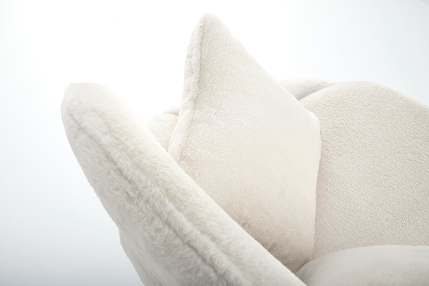 FOTEL wypoczynkowy na czarnych nogach, pluszowa miła w dotyku tkanina, nowoczesny design, kremowy-6 FOTEL wypoczynkowy na czarnych nogach, pluszowa miła w dotyku tkanina, nowoczesny design, kremowy-6