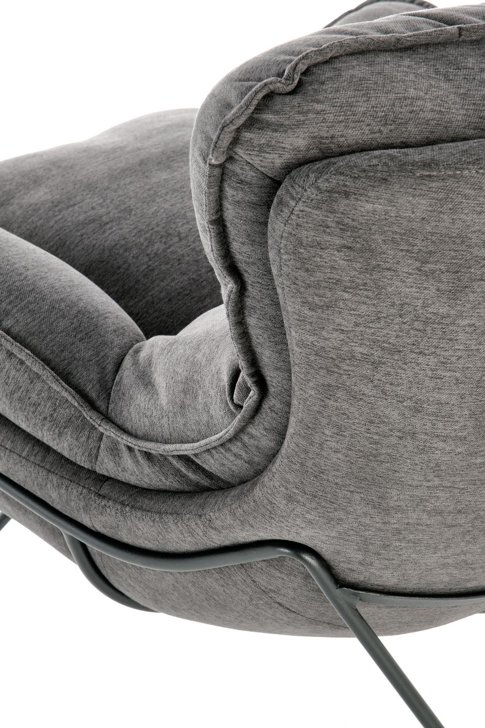 FOTEL wypoczynkowy na czarnym stelażu, ciemno popielata tapicerka, wygodne, miękkie siedzisko, do salonu FOTEL wypoczynkowy na czarnym stelażu, ciemno popielata tapicerka, wygodne, miękkie siedzisko, do salonu