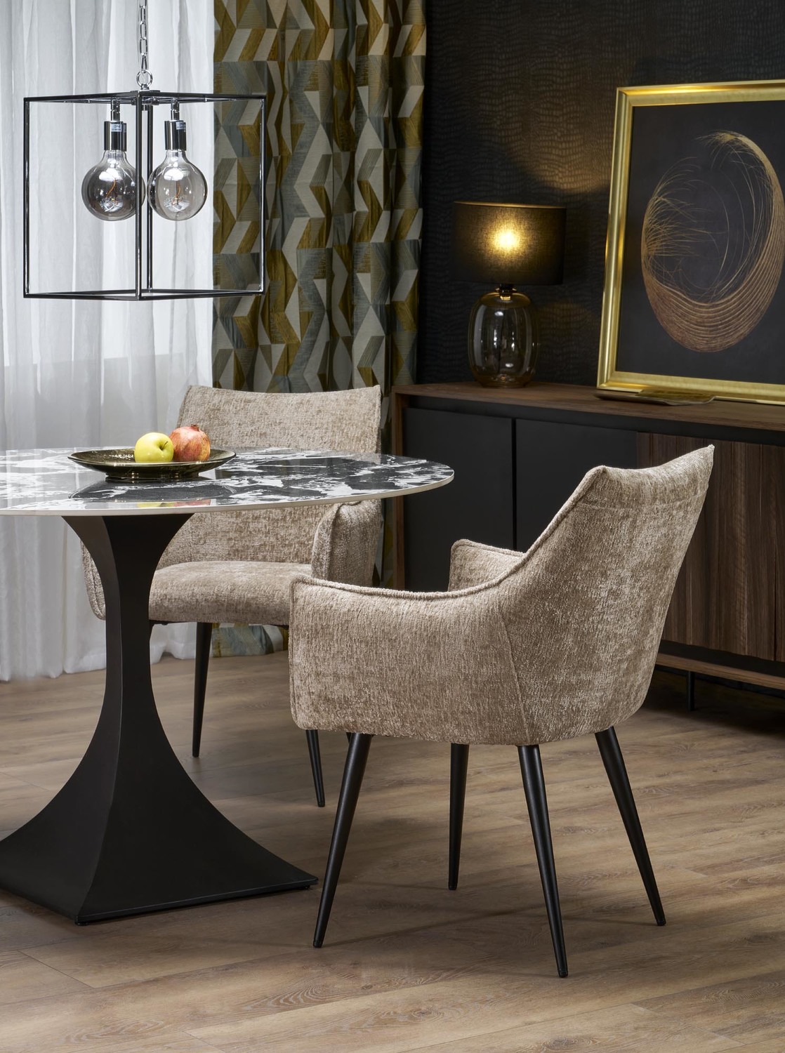 STÓŁ JADALNIANY okrągły, czarna kielichowa noga, blat ze spieku, klasyczny styl, piękny STÓŁ JADALNIANY okrągły, czarna kielichowa noga, blat ze spieku, klasyczny styl, piękny