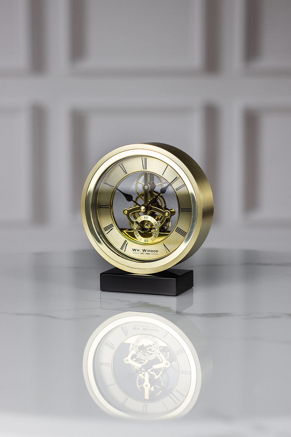 ZEGAR STOJĄCY okrągły, złoty, na czarnej podstawie, z widocznym mechanizmem, glamour, wyjątkowy ZEGAR STOJĄCY okrągły, złoty, na czarnej podstawie, z widocznym mechanizmem, glamour, wyjątkowy