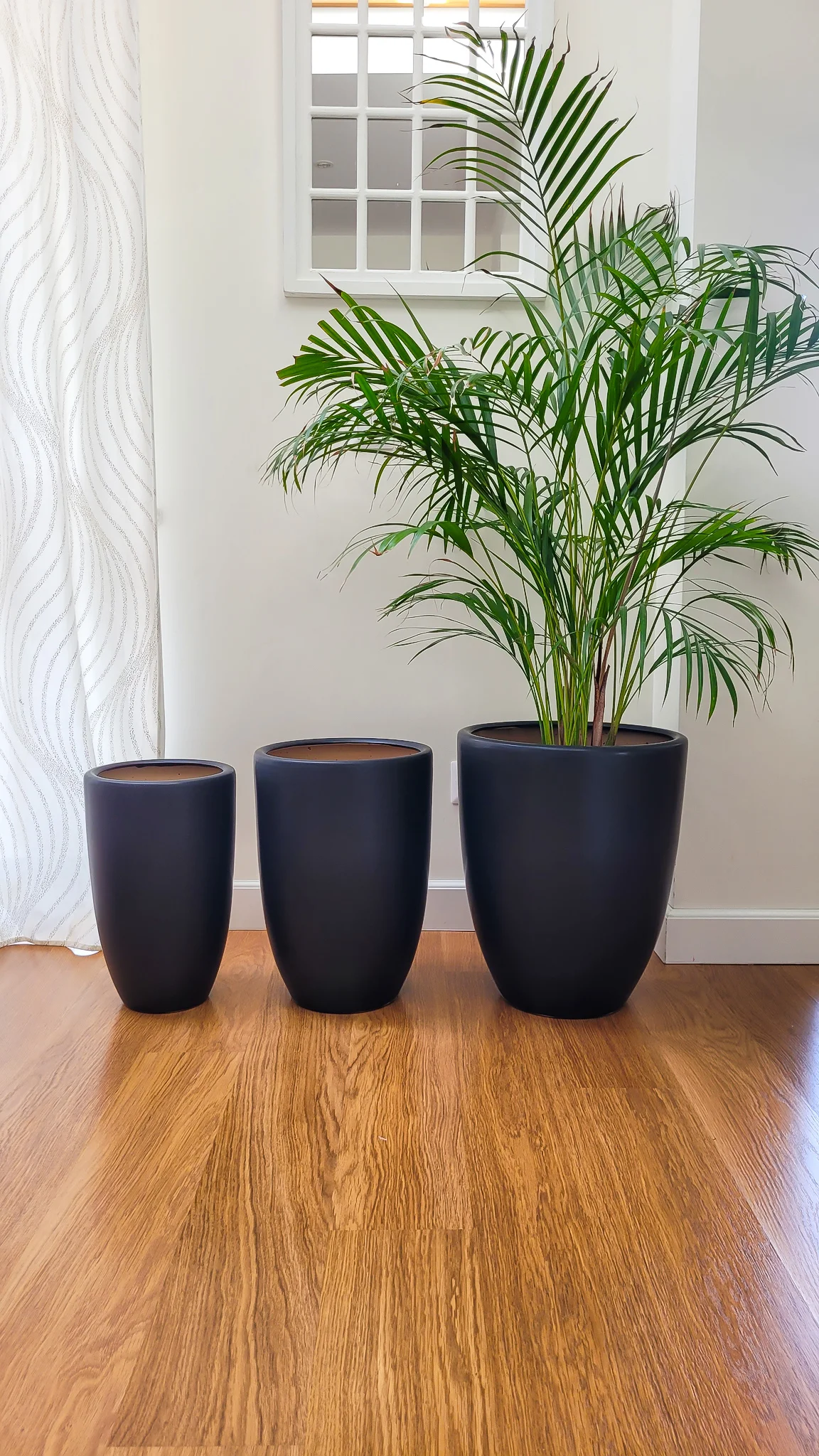 ZESTAW 3 DONIC z ceramiki mrozoodpornej, czarne, stożkowy kształt, elegancki charakter, dostojne ZESTAW 3 DONIC z ceramiki mrozoodpornej, czarne, stożkowy kształt, elegancki charakter, dostojne