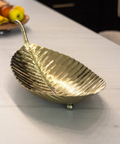 PATERA złota, metalowa, duża w kształcie liścia, wyjątkowa faktura, piękna
