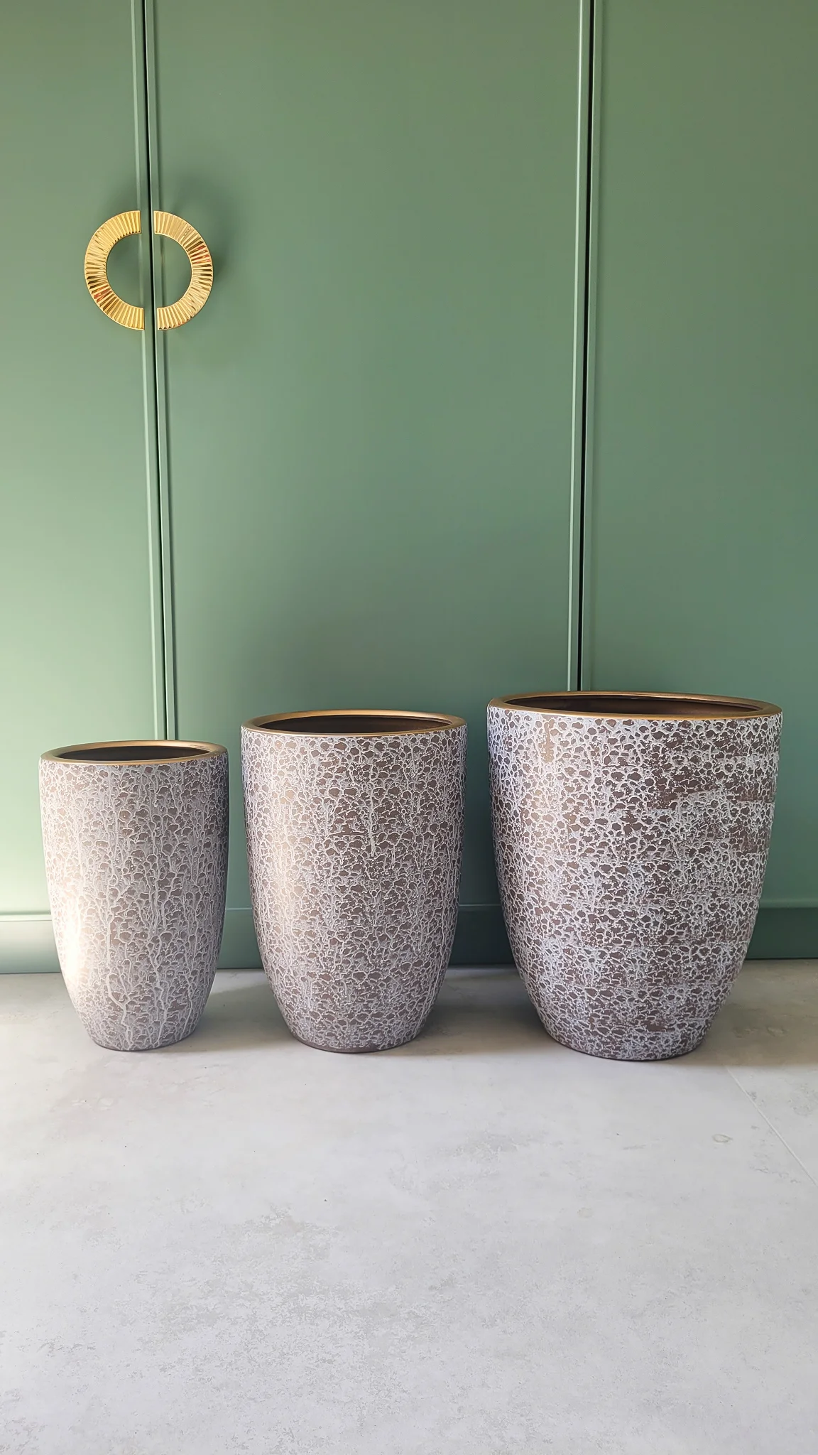 ZESTAW 3 DONIC z ceramiki mrozoodpornej, brązowe ze złotym wykończeniem, duże ZESTAW 3 DONIC z ceramiki mrozoodpornej, brązowe ze złotym wykończeniem, duże