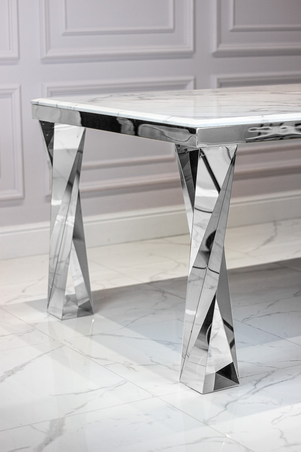 STÓŁ JADALNIANY prostokątny, srebrne nogi wysoki połysk, blat imitujący biały marmur, piękny STÓŁ JADALNIANY prostokątny, srebrne nogi wysoki połysk, blat imitujący biały marmur, piękny