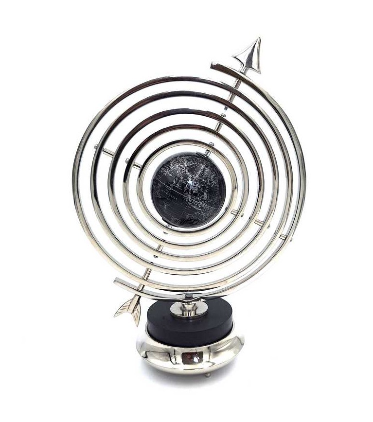 FIGURKA DEKORACYJNA srebrne astrolabium z globusem, czarne detale, elegancka FIGURKA DEKORACYJNA srebrne astrolabium z globusem, czarne detale, elegancka